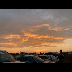 Meet your Posher, Chloe